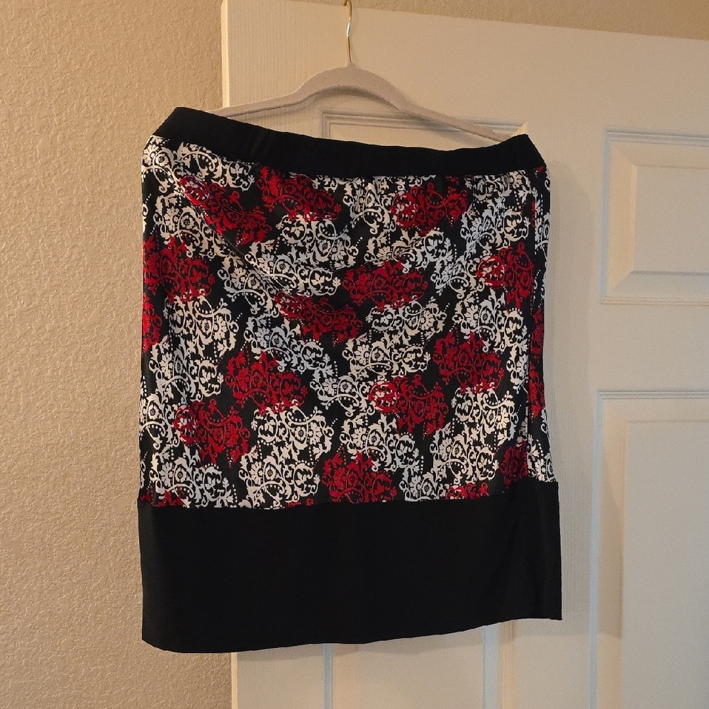 Elegant Black and Red Floral Skirt